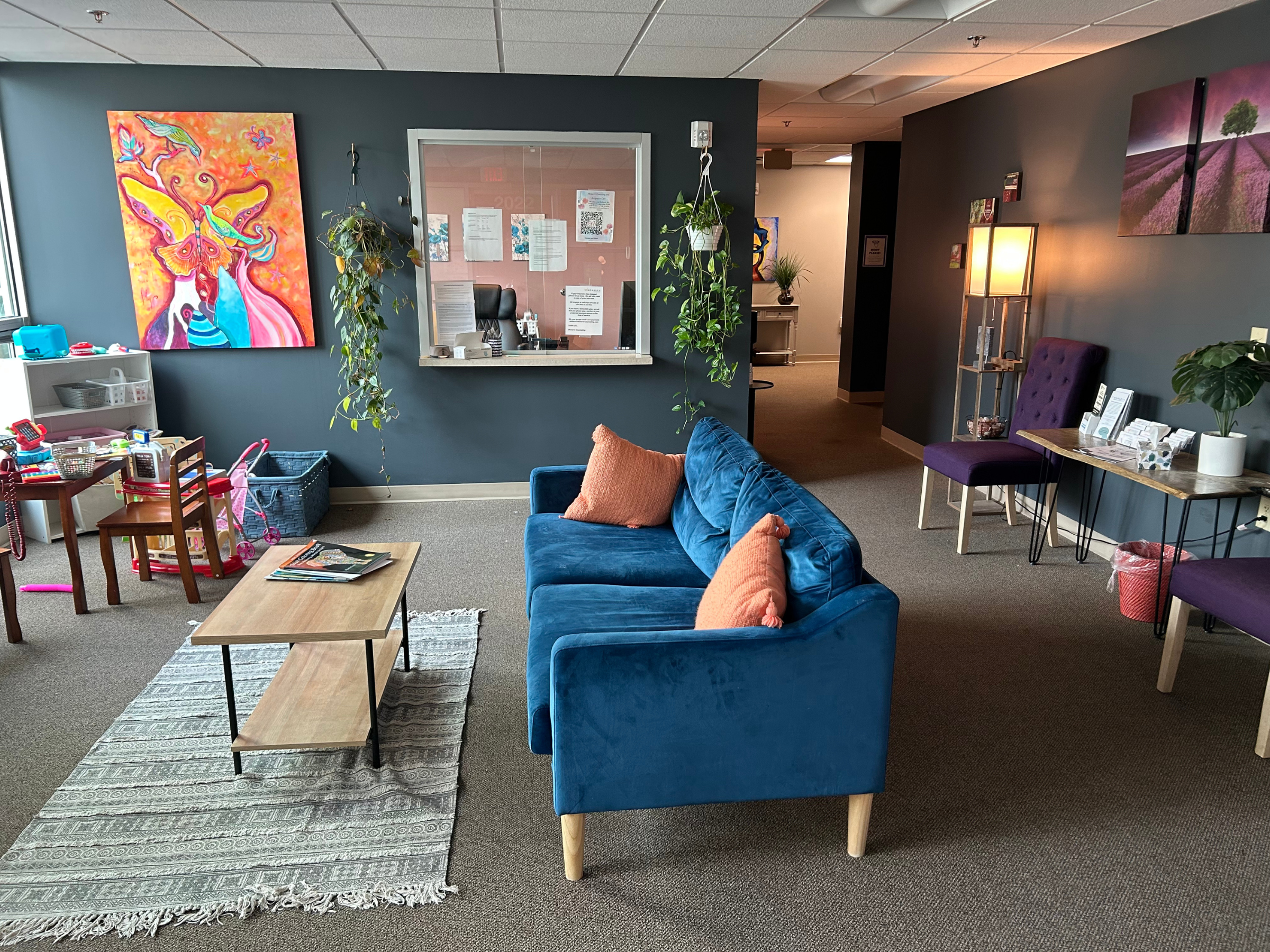monarch-counseling-front-office